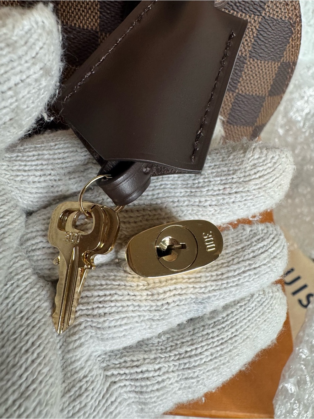 Louis Vuitton Alma BB Damier Ebene - Picture 16 of 16